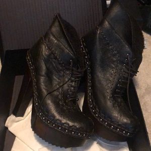 Prada Chocolate Authentic studded ankle boot!! 42